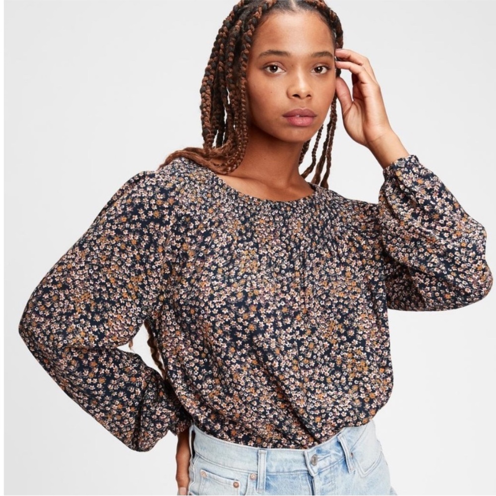 GAP Long Sleeve Smocked Raglan Navy Ditsy Floral Print Blouse Size Small